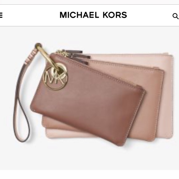 Michael Kors Handbags - Michael Kors Tricolor pouches in leather